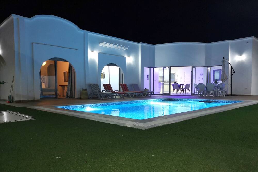Photo of Outdoor in Aghir