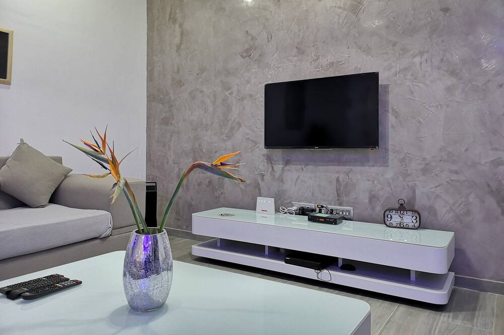 Photo of Livingroom in Aghir