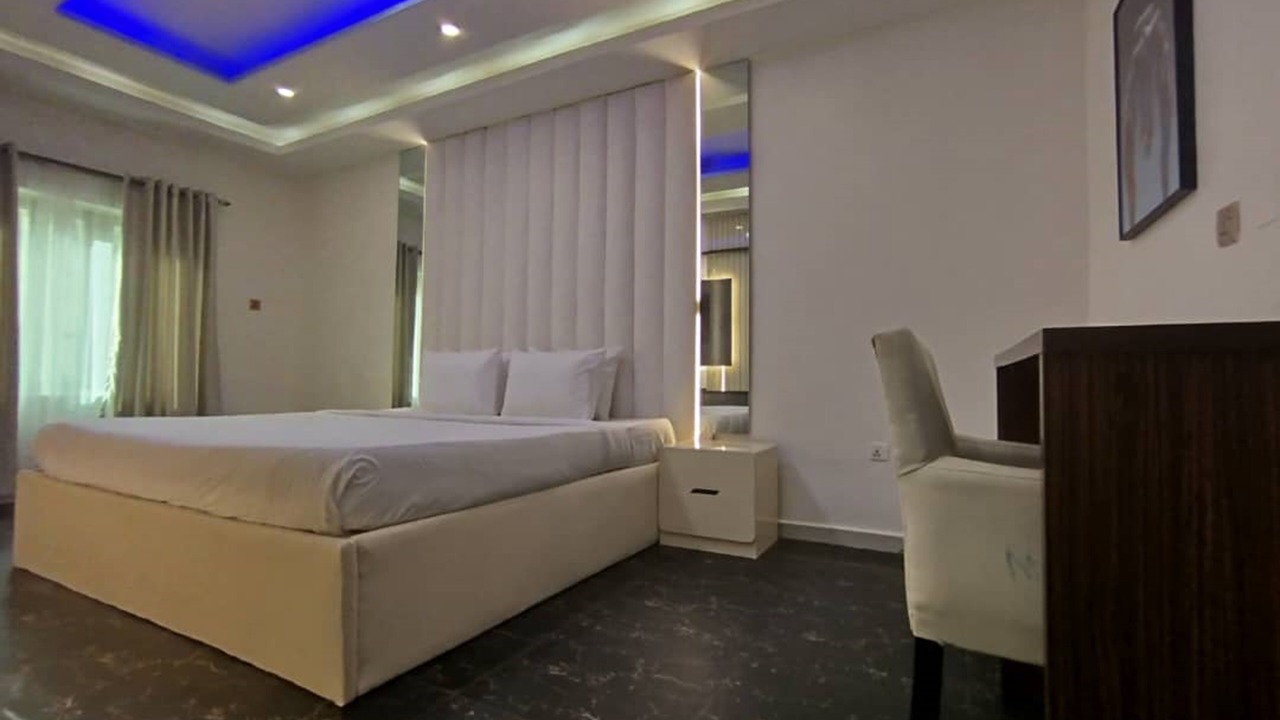 Photo of Bedroom in Ofin