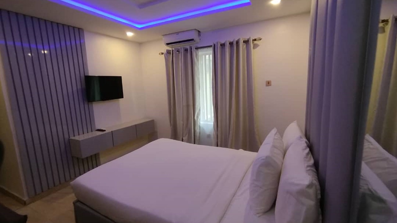 Photo of Bedroom in Ofin