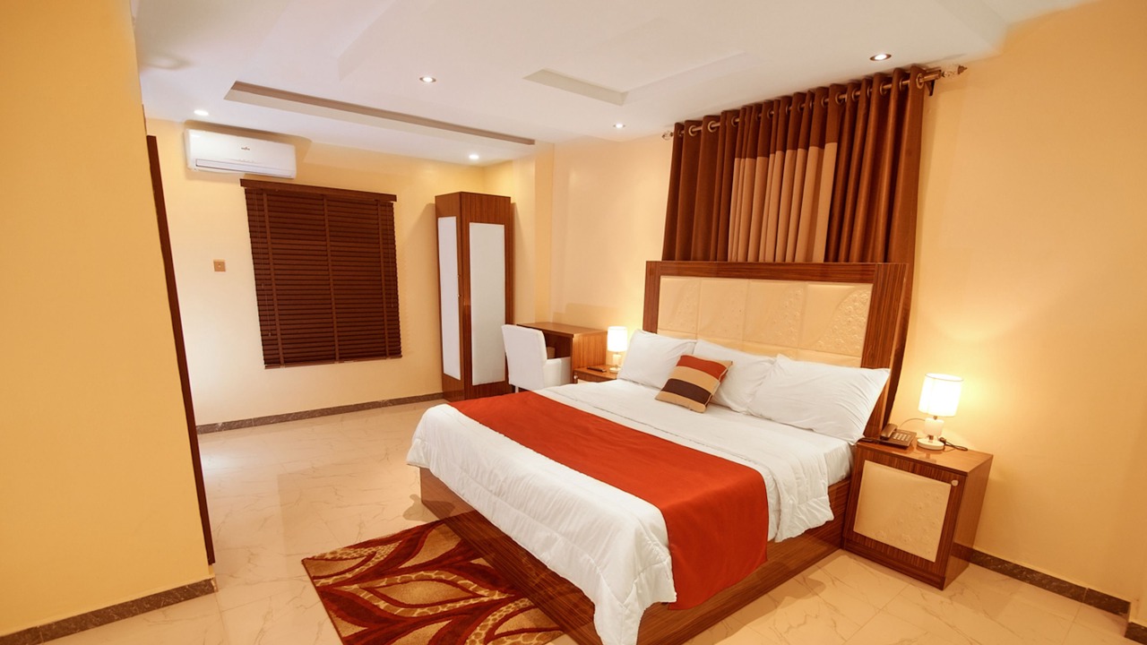 Photo of Bedroom in Ofin