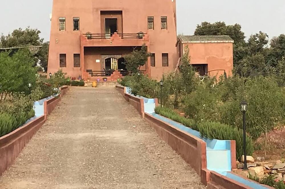 Photo of Outdoor in Ifoulo