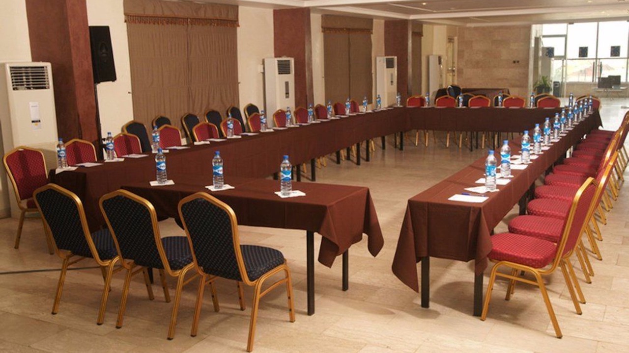 Photo of Others in Ofin