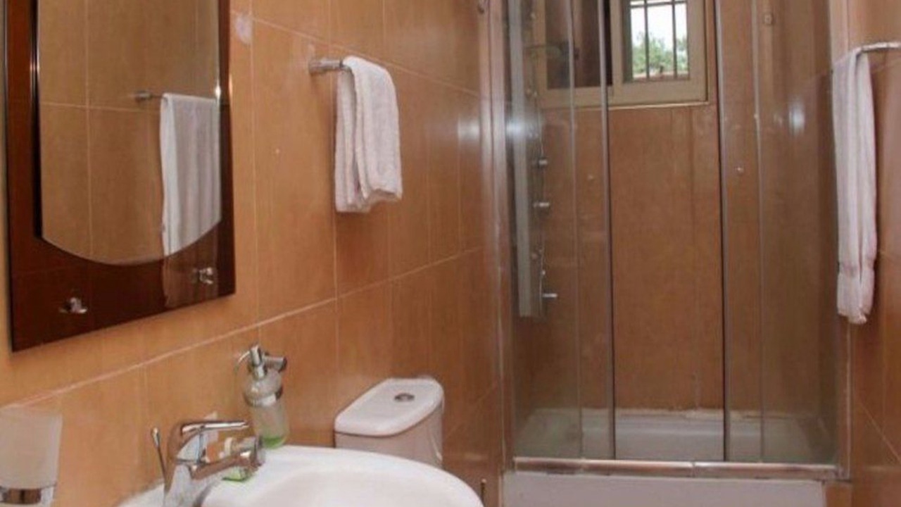 Photo of Bathroom in Ofin