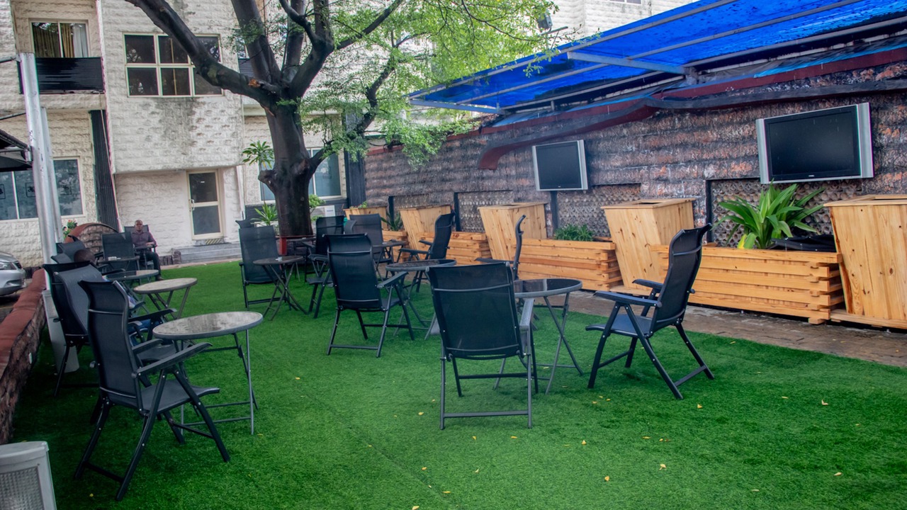 Photo of Outdoor in Ofin