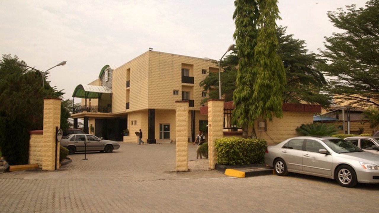 Photo of Outdoor in Ofin