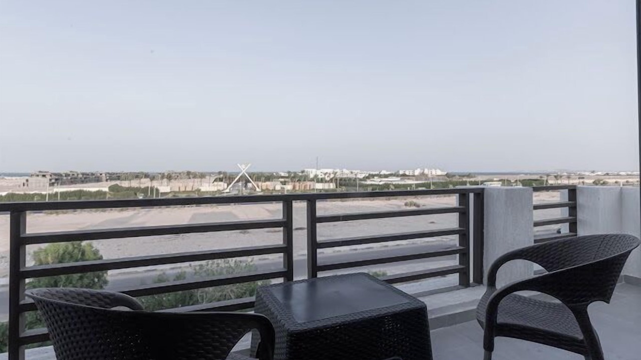 Photo of Patio Balcony in Village Road