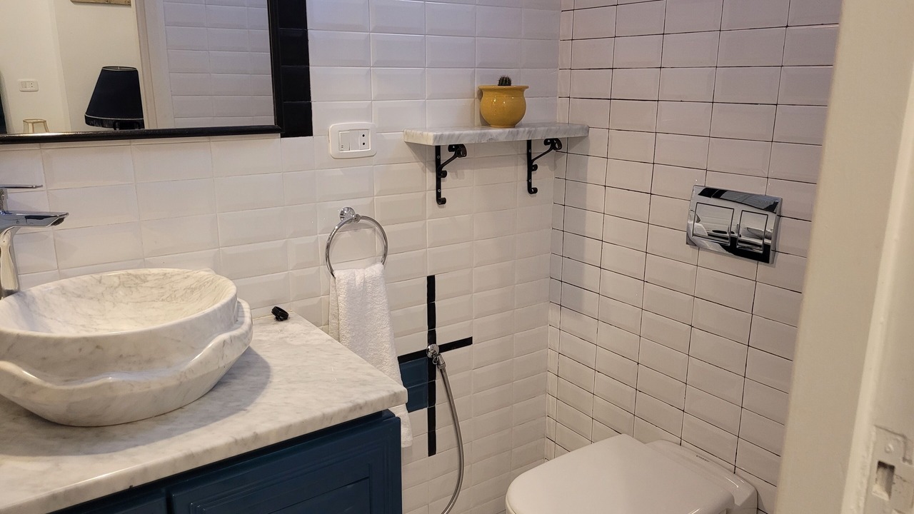 Photo of Bathroom in La Fayette