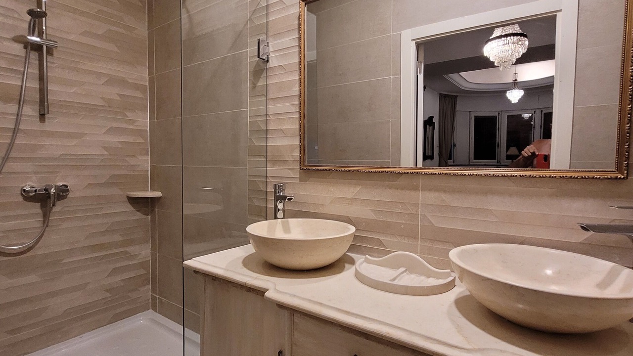 Photo of Bathroom in La Fayette