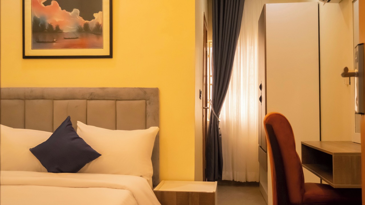 Photo of Bedroom in Yaba