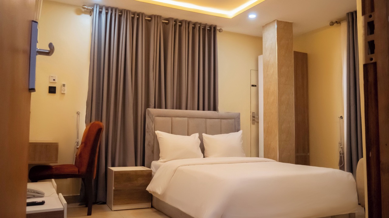 Photo of Bedroom in Yaba