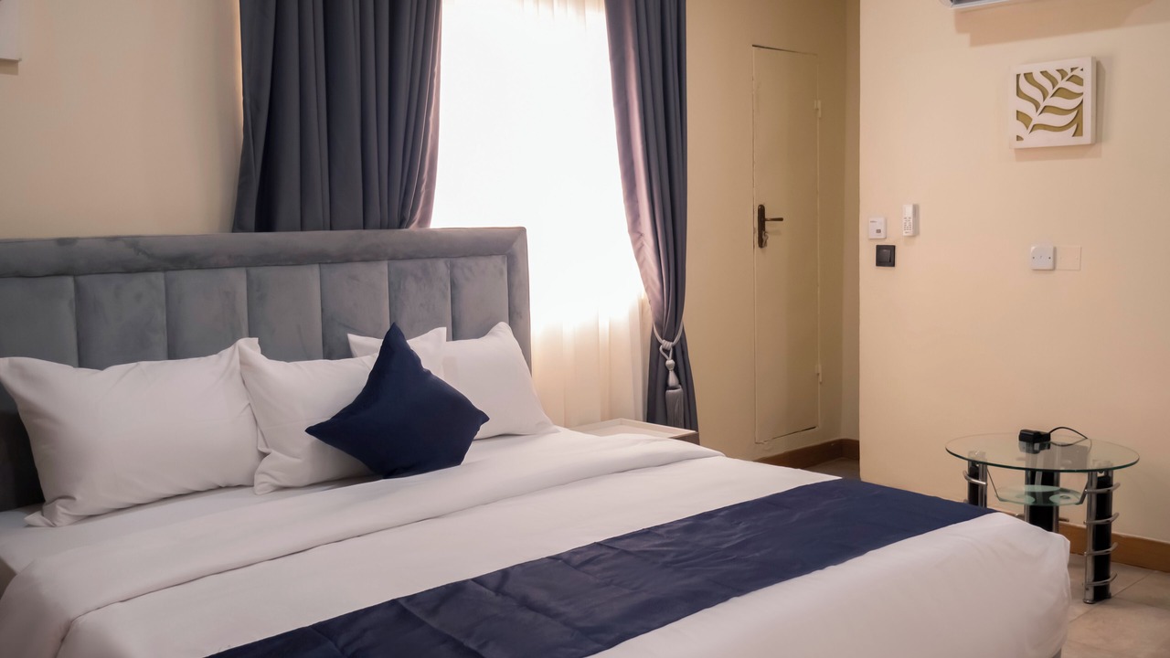 Photo of Bedroom in Yaba