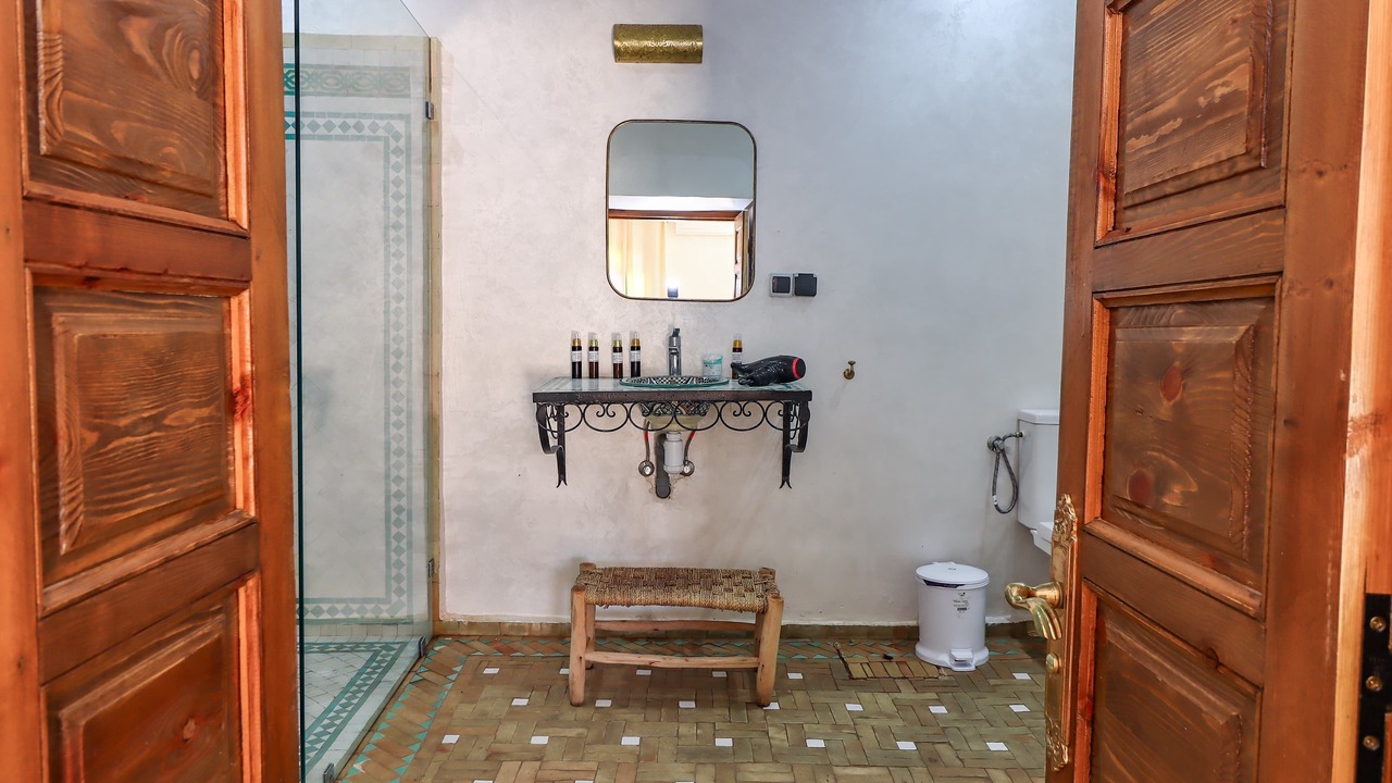Photo of Bathroom in Menara