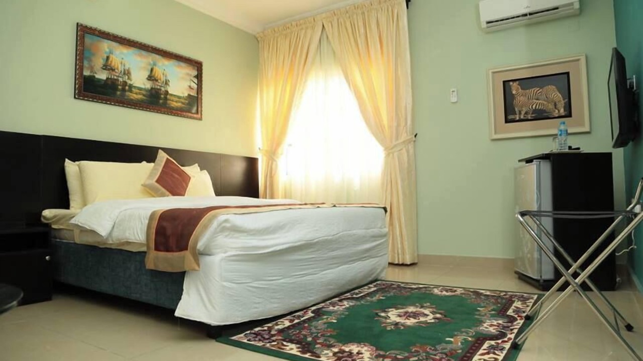 Photo of Bedroom in Sagamu