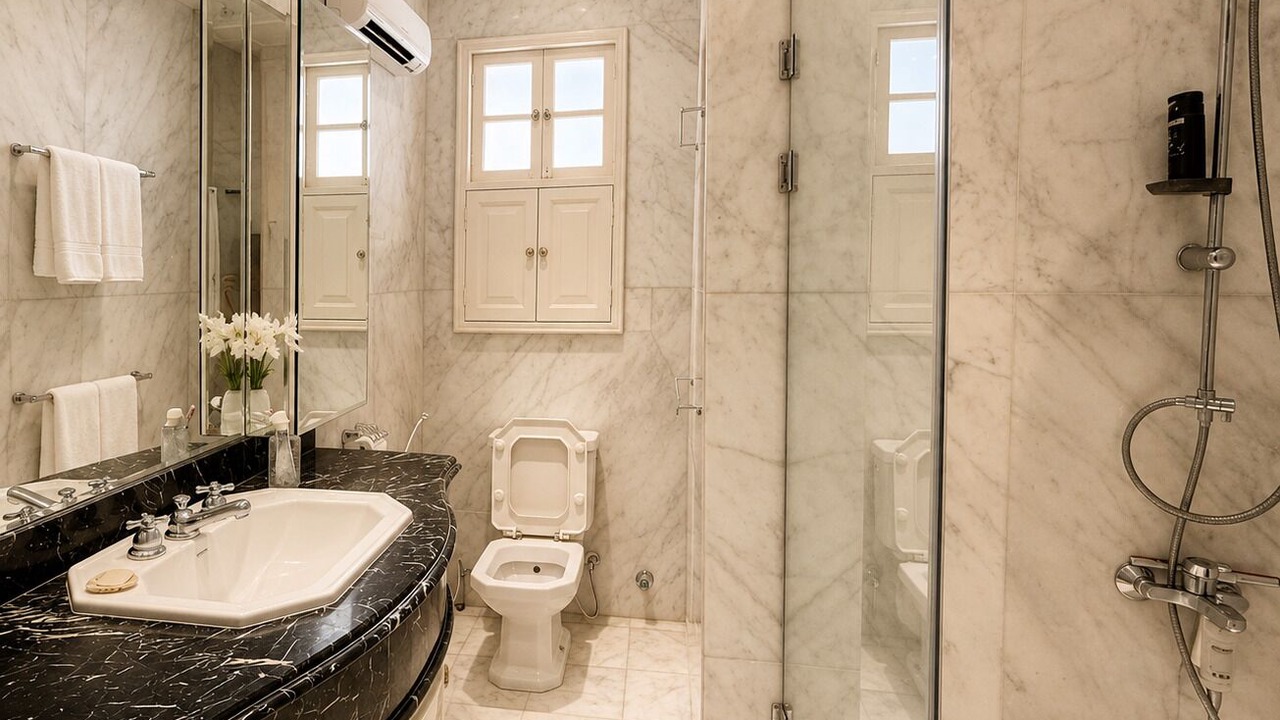 Photo of Bathroom in As-Sayidah Zaynab