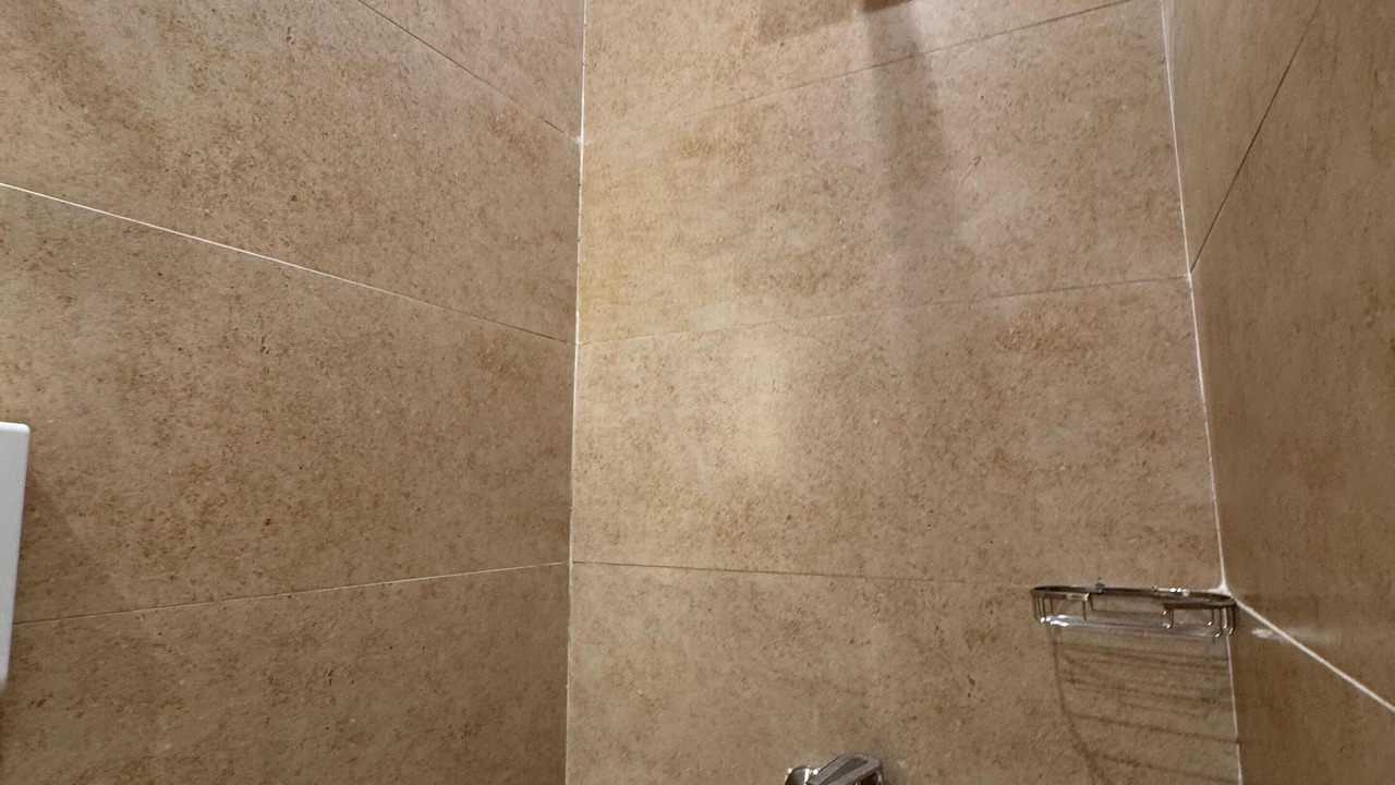 Photo of Bathroom in Pyramids Gardens