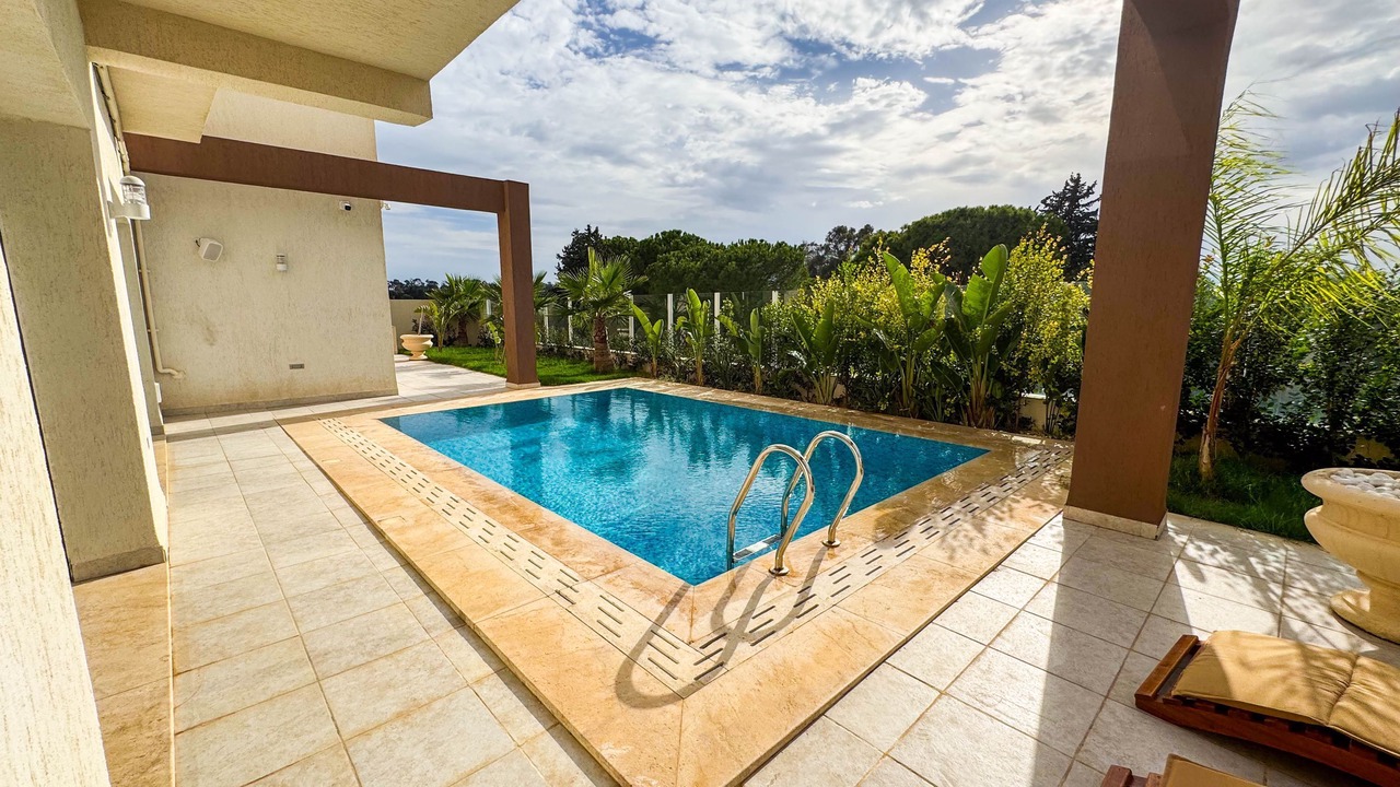 Photo of Outdoor in Carthage