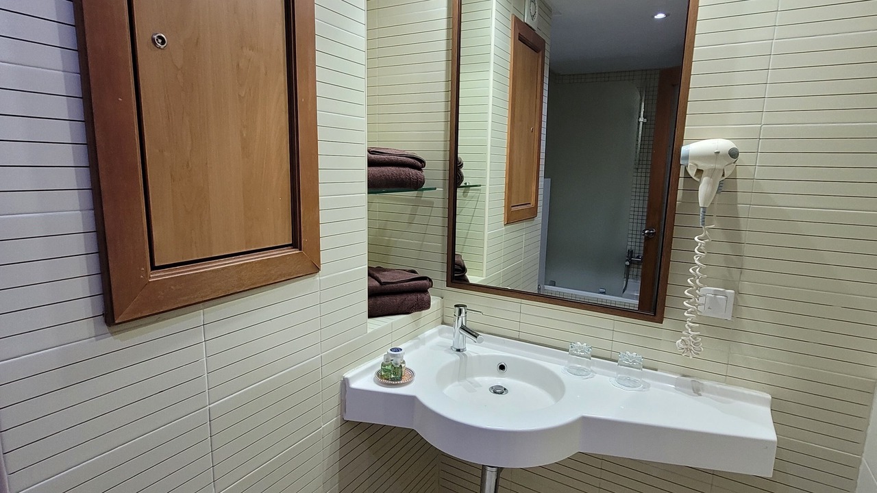Photo of Bathroom in Ville Nouvelle