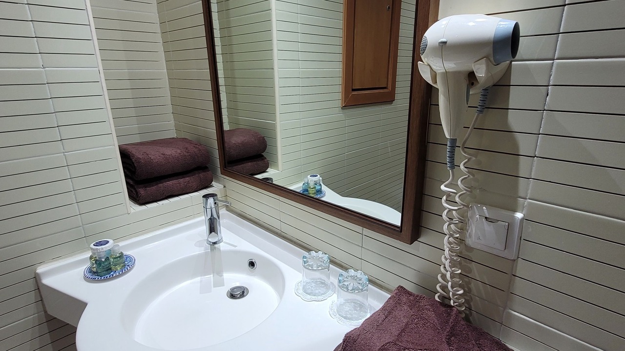 Photo of Bathroom in Ville Nouvelle