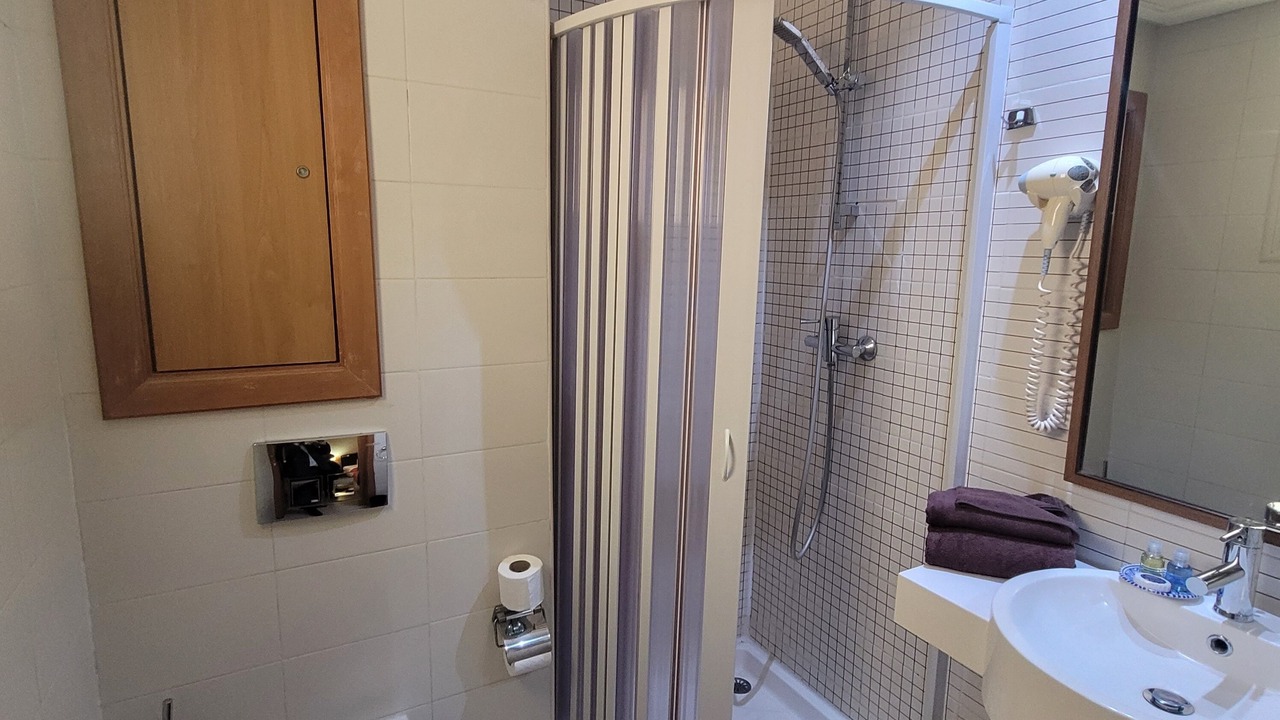 Photo of Bathroom in Ville Nouvelle