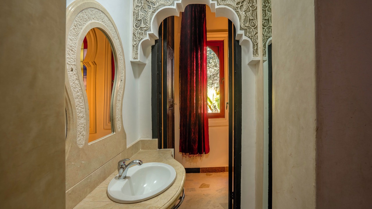 Photo of Bathroom in Ghmate