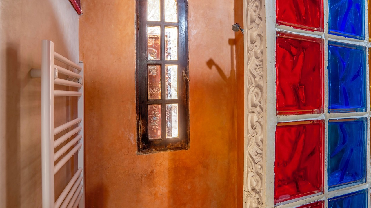 Photo of Bathroom in Ghmate