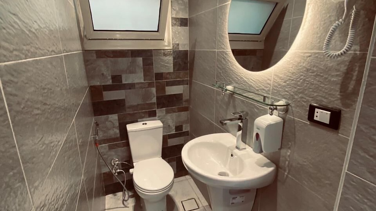 Photo of Bathroom in Abdin