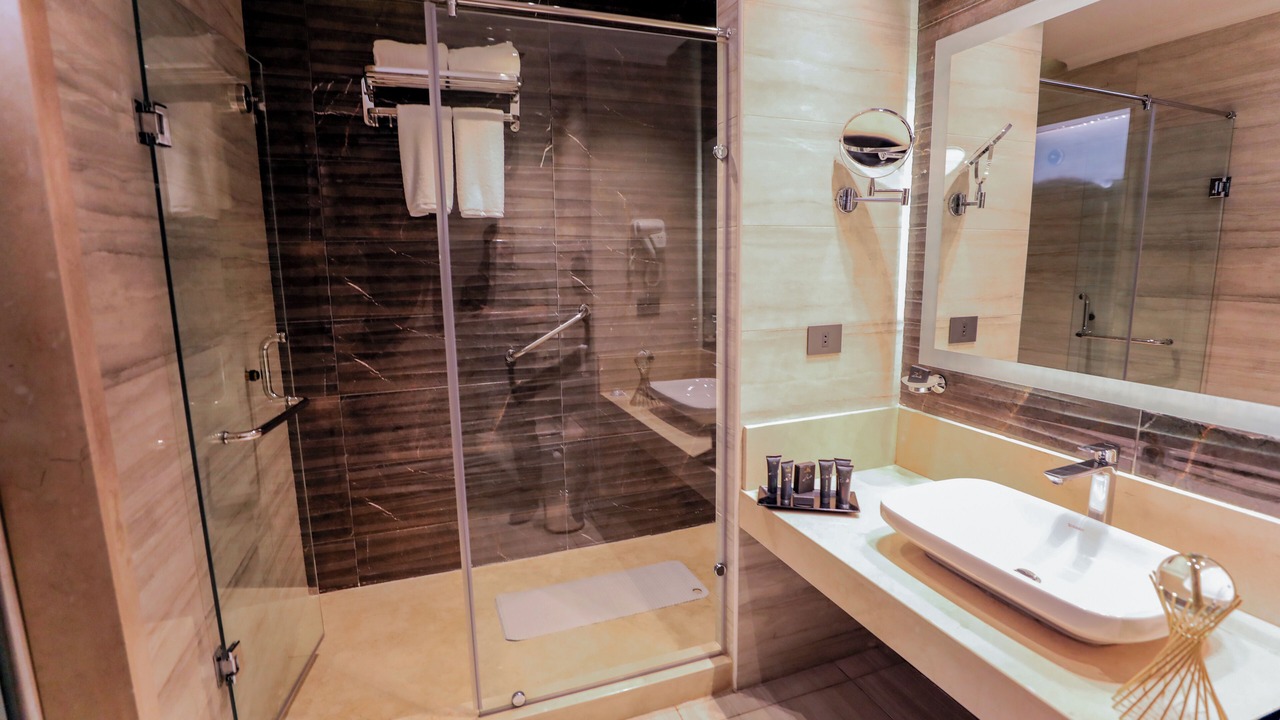 Photo of Bathroom in Al Duqqi