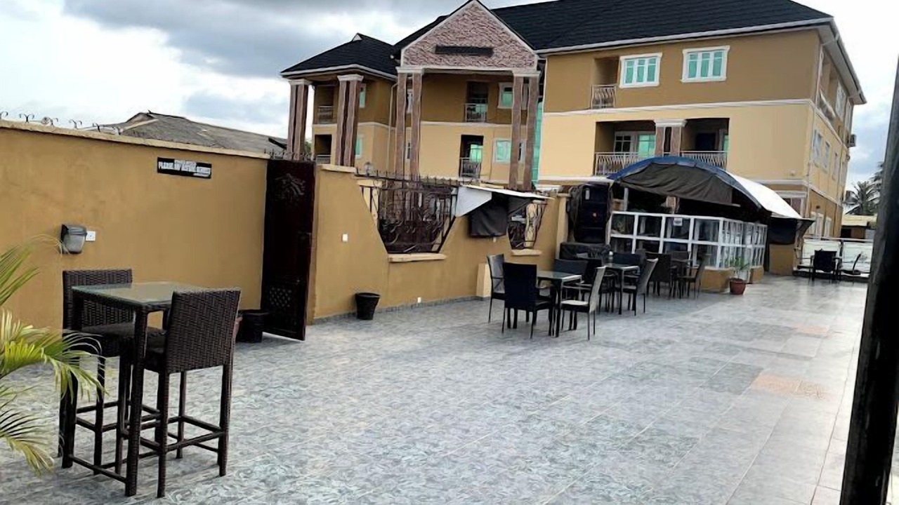 Photo of Others in Sagamu