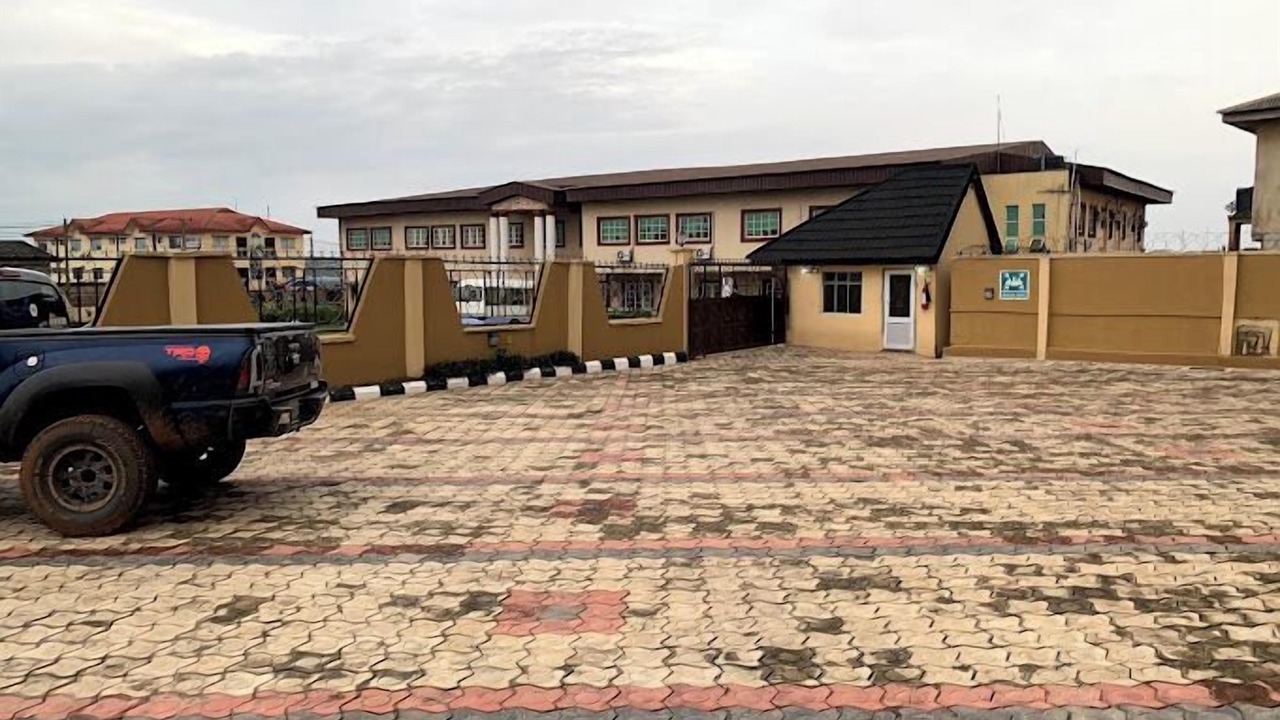 Photo of Others in Sagamu