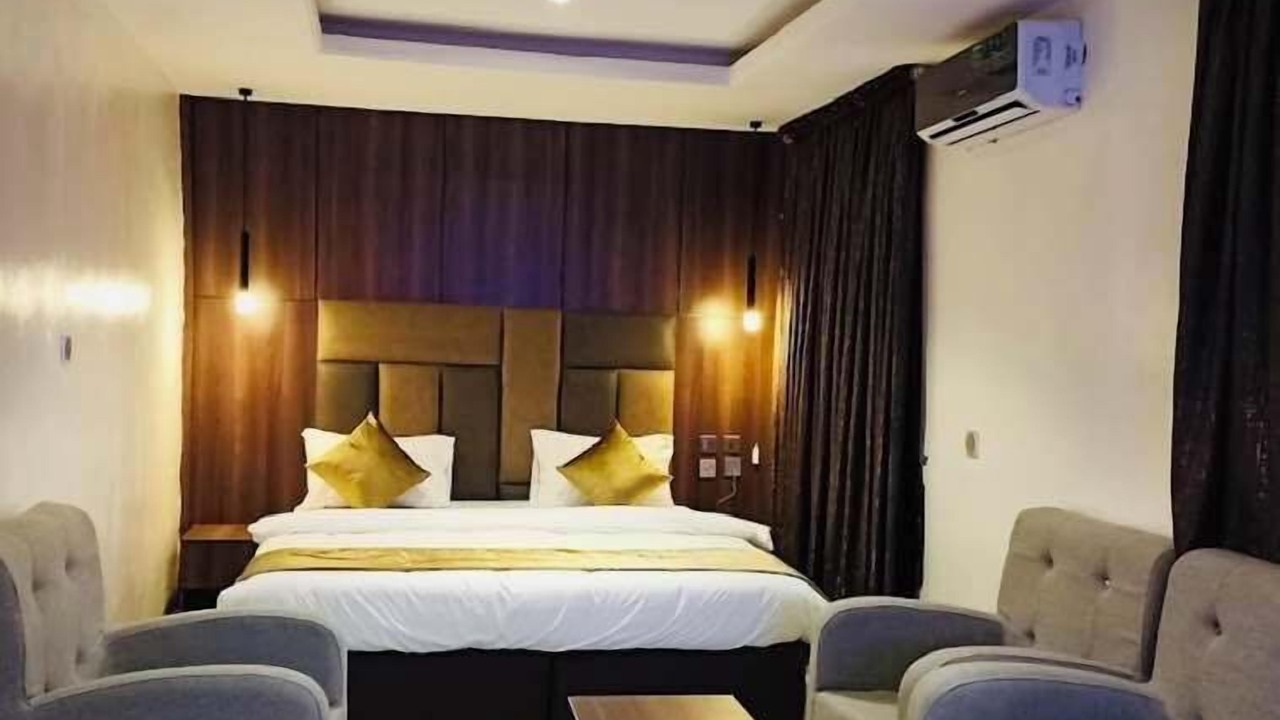 Photo of Bedroom in Obosi