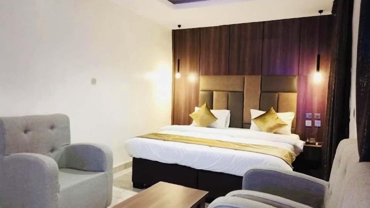 Photo of Bedroom in Obosi