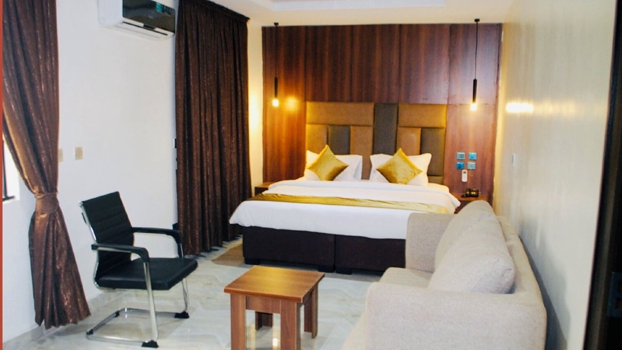 Photo of Bedroom in Obosi