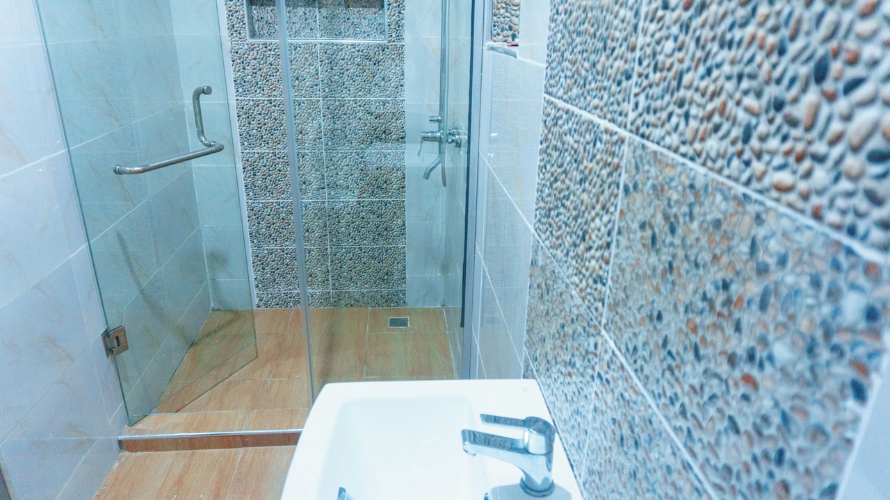 Photo of Bathroom in Etete