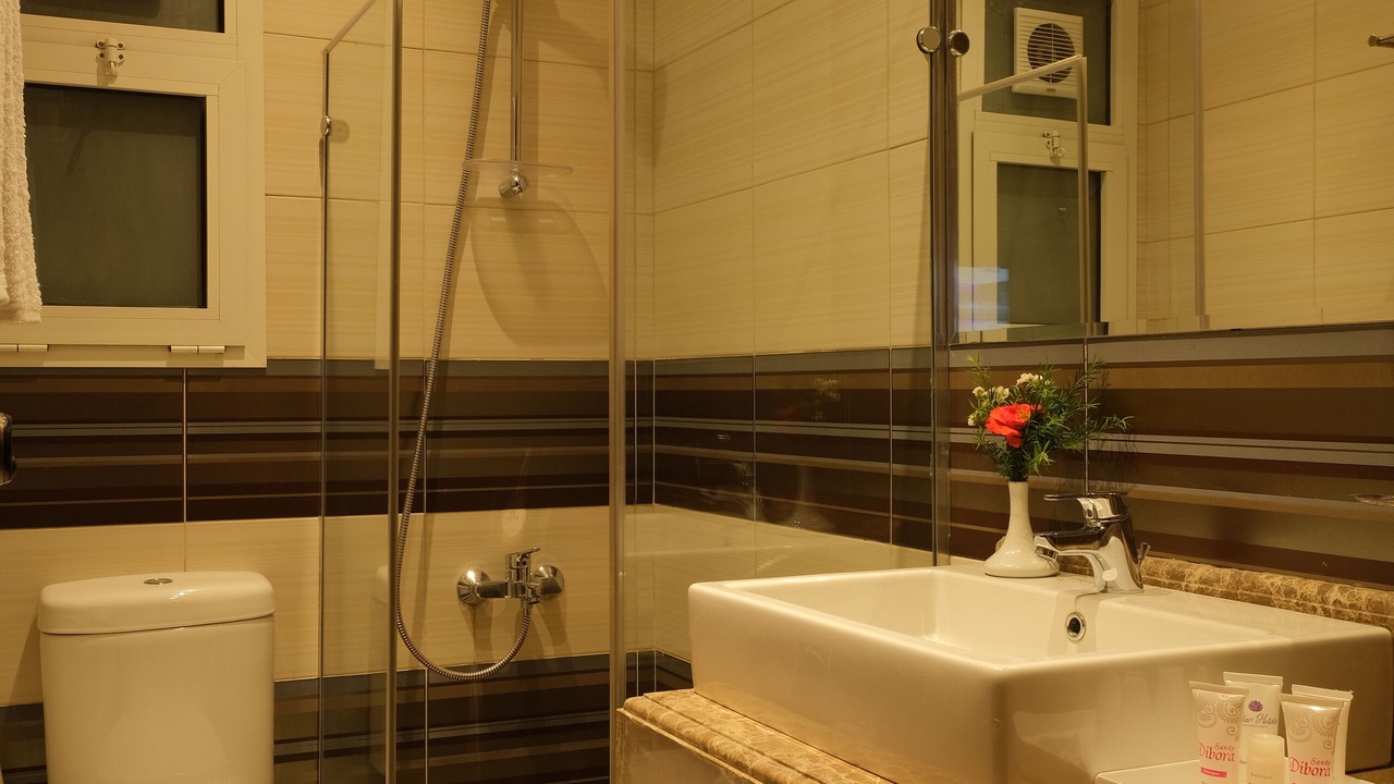 Photo of Bathroom in Al Duqqi