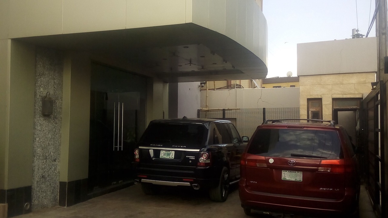 Photo of Outdoor in Somolu