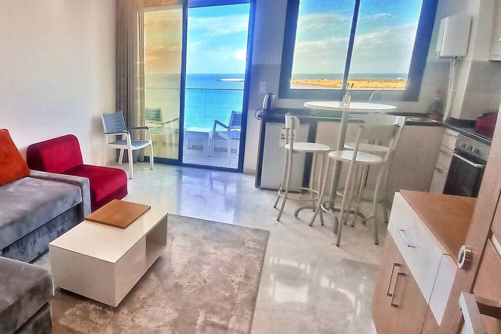 Photo of Livingroom in Hay Rmel