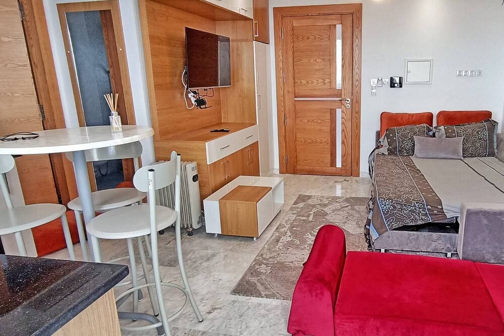 Photo of Livingroom in Hay Rmel