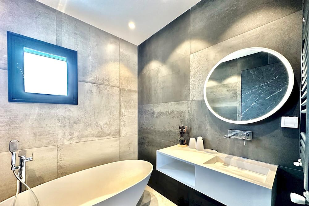 Photo of Bathroom in La Soukra