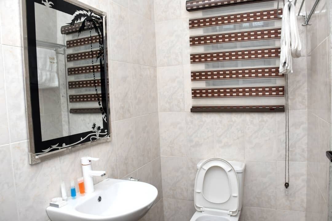 Photo of Bathroom in Epe