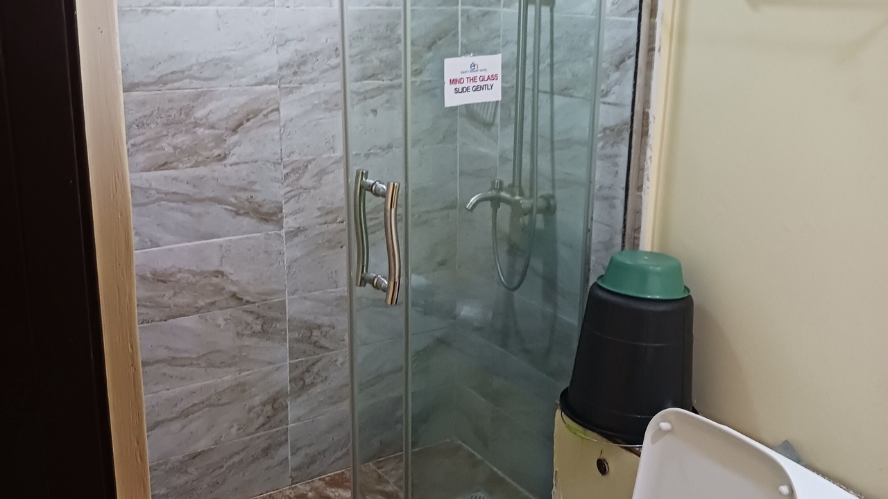 Photo of Bathroom in Idowa