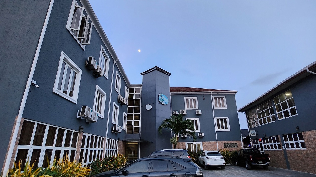 Photo of Outdoor in Ofin