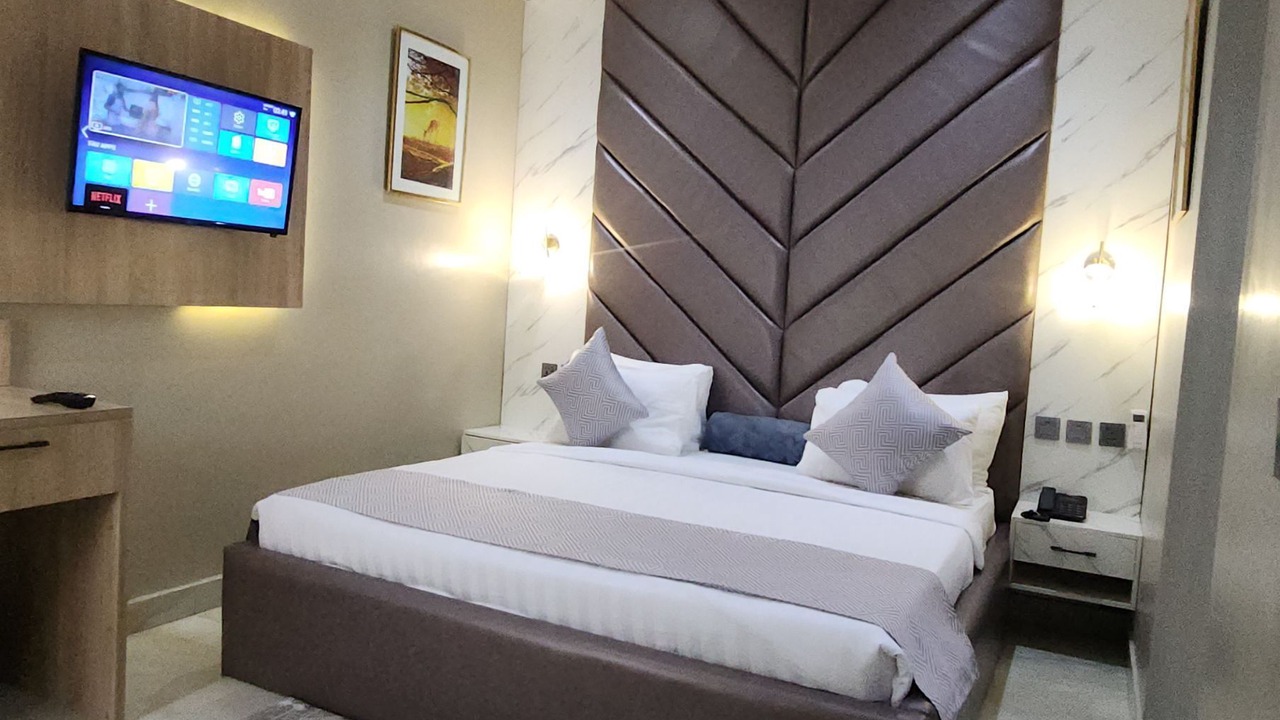 Photo of Bedroom in Ofin