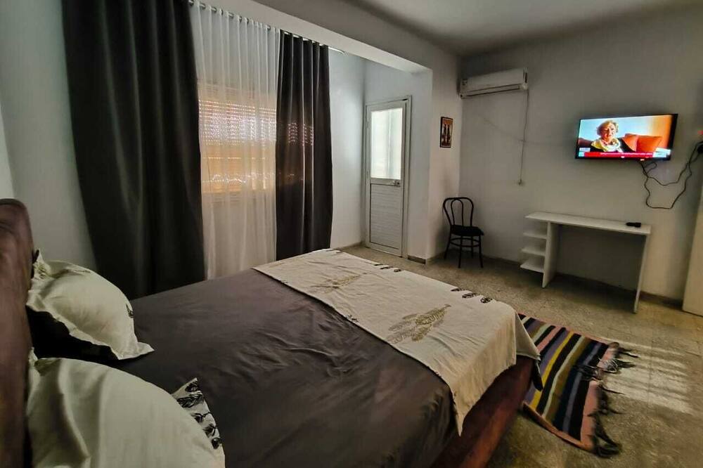 Photo of Bedroom in Pic ville