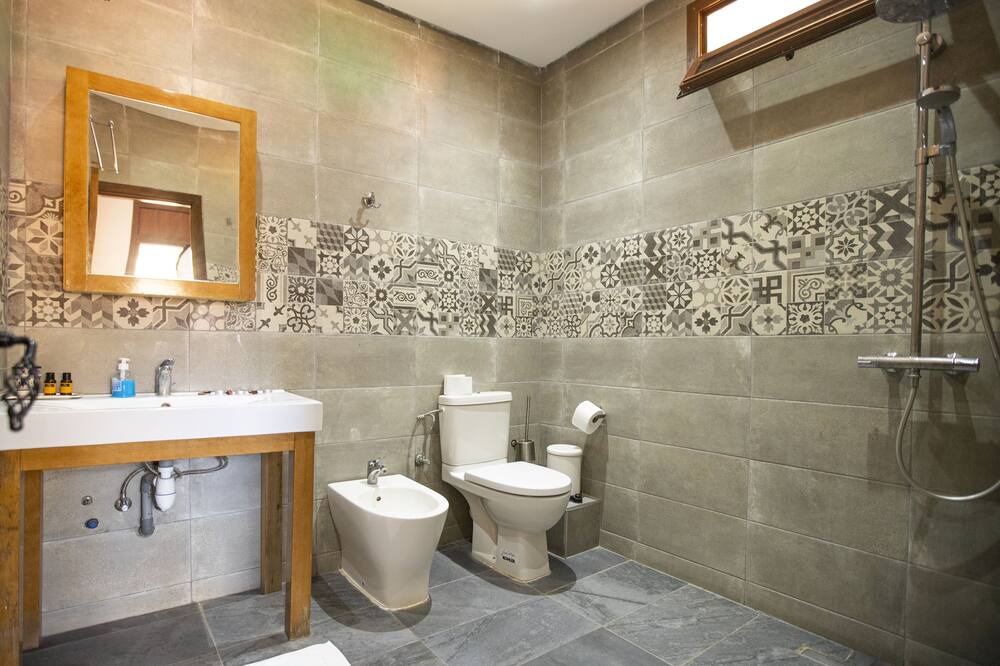Photo of Bathroom in Mouha ou Hammou Zayani