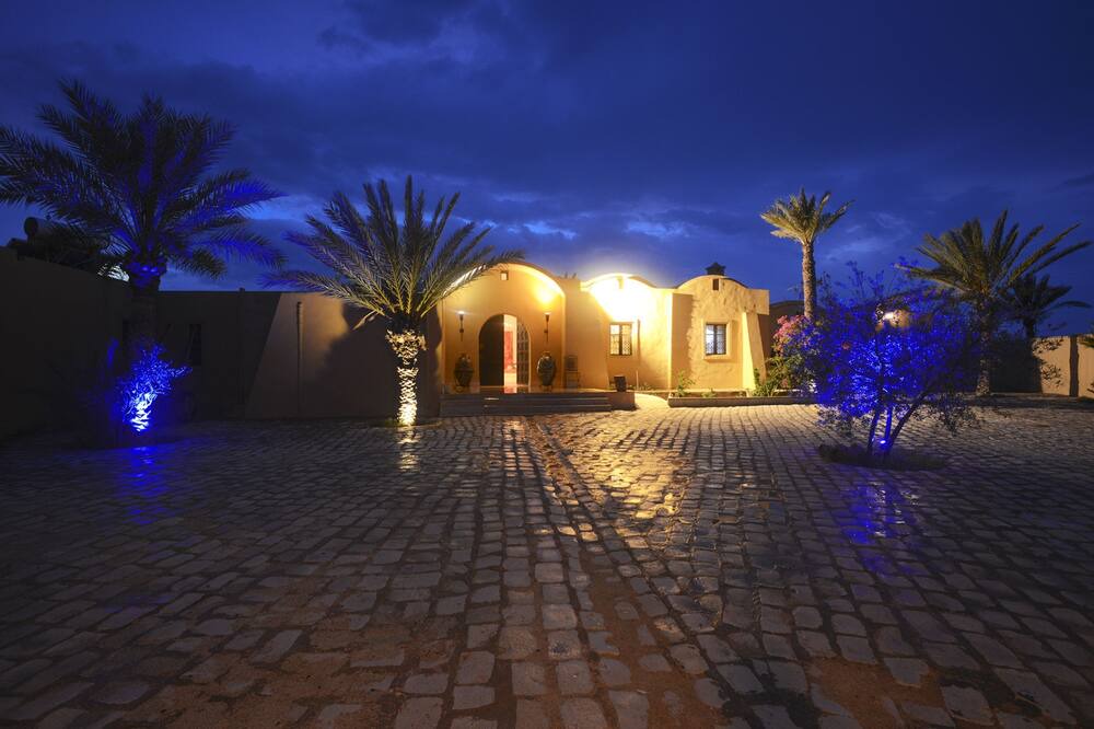 Photo of Outdoor in Mellita