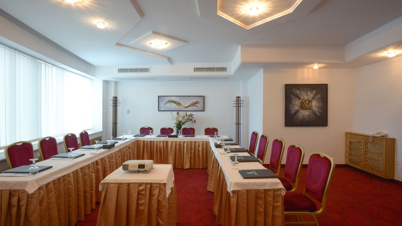 Photo of Others in Ennasr