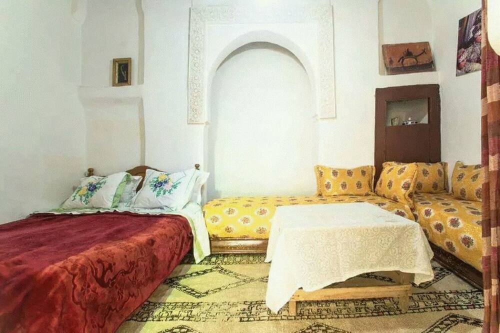 Photo of Bedroom in Talaa