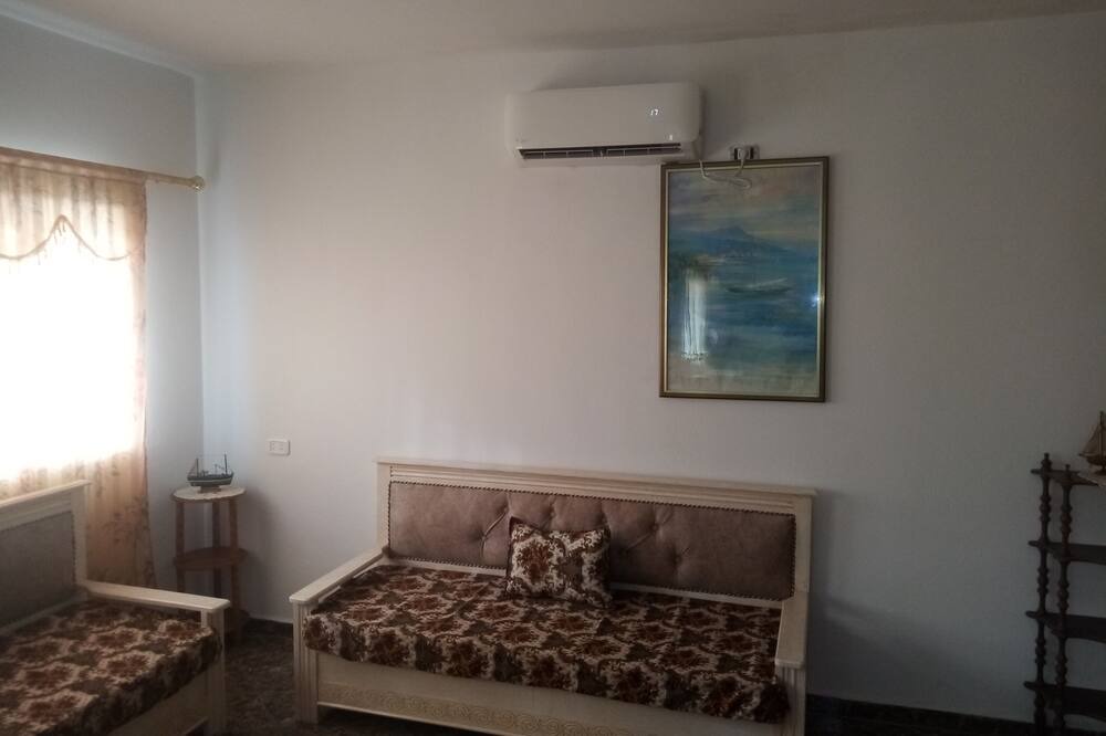 Photo of Livingroom in El Haouaria