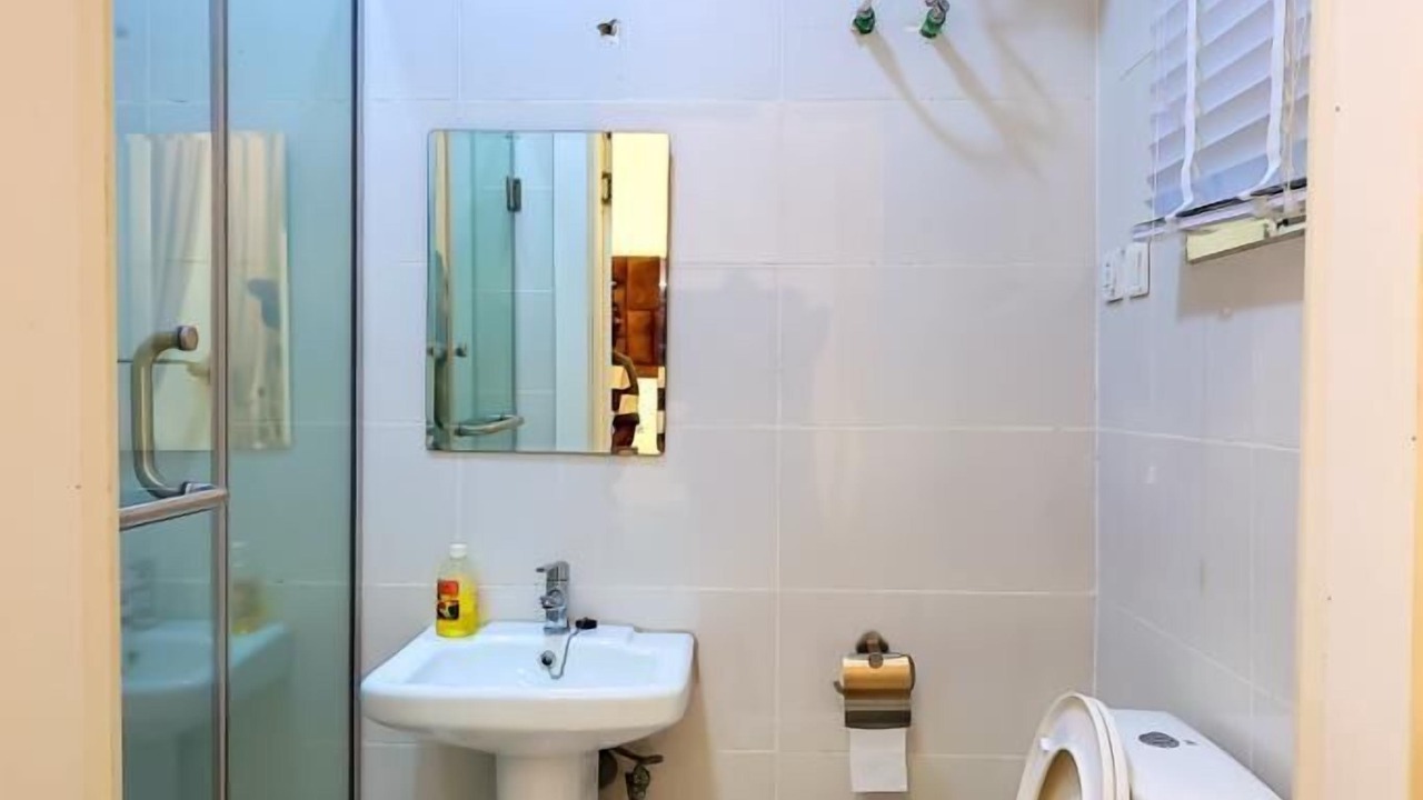 Photo of Bathroom in Ofin